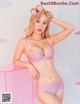 Lee Ji Na in a bikini picture in November 2016 (49 photos)